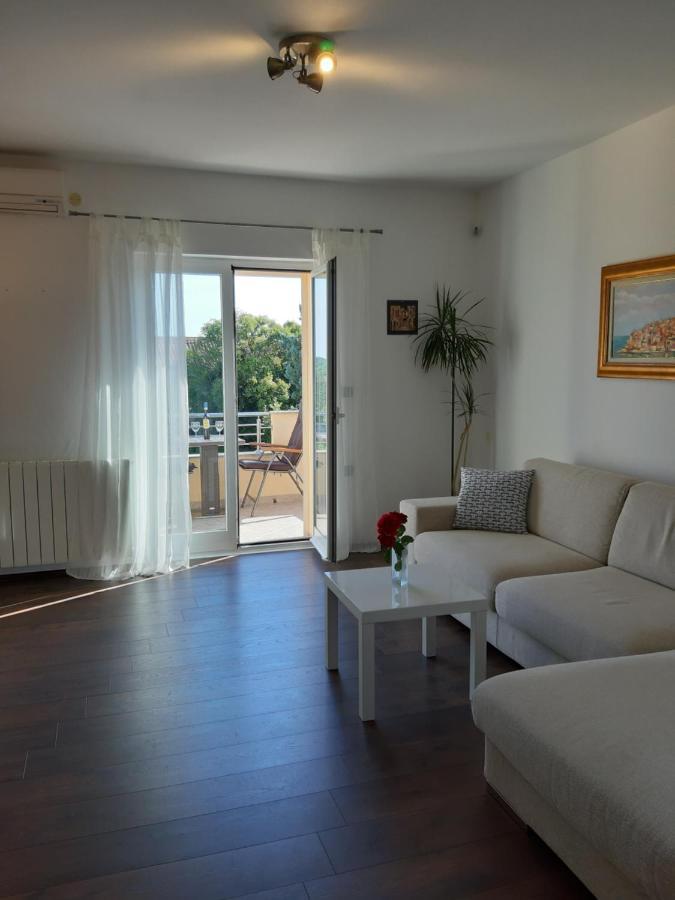 Grzinic Apartment *
